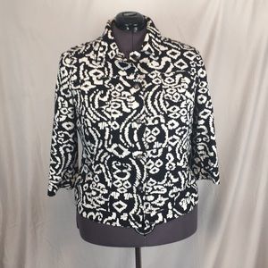 Chico's Sz 3 (Lg) Black and White Unique Pattern Long-Sleeved Fitted Jacket